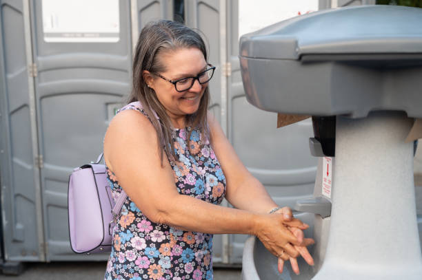 Best Portable restroom trailer rental  in Spring Valley, IL